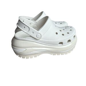 Crocs
Mega Crush platform sandals in White Chunky Sole Ankle Strap Size US6/37